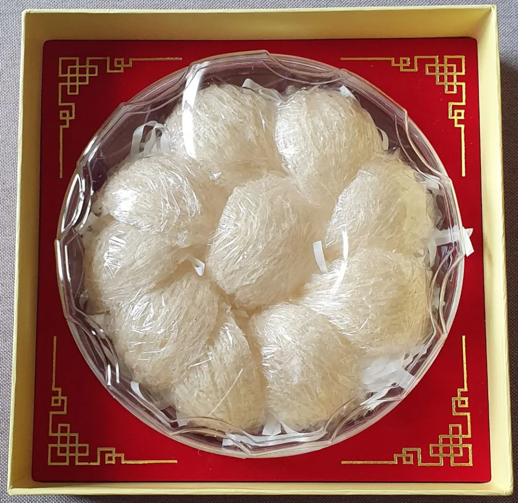 địa chỉ cung cấp yến rút lông nguyên tổ